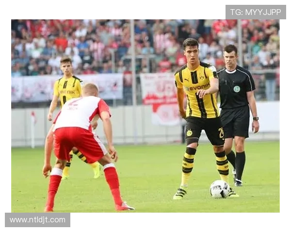 瓦伦西亚财政危机长期影响逐步反映,球队稳定性面临考验 瓦伦西亚财政危机长期影响逐步反映,球队稳定性面临考验